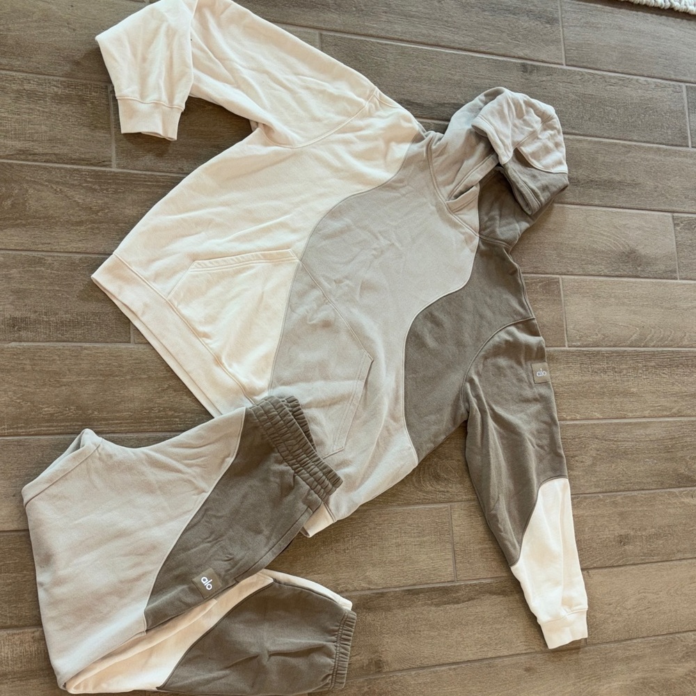Alo Two-Tone Hoodie and Joggers Set